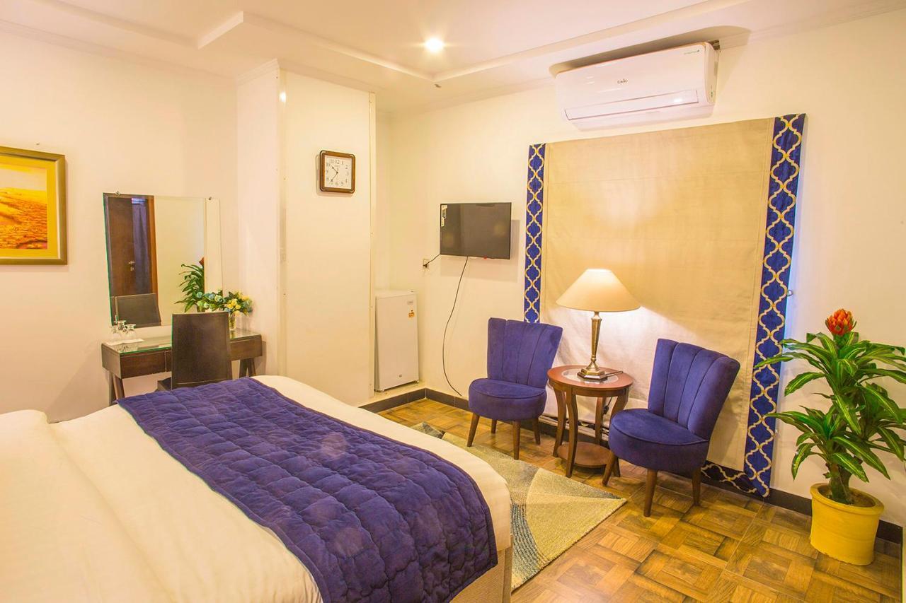Hotel Oban Лахор Экстерьер фото