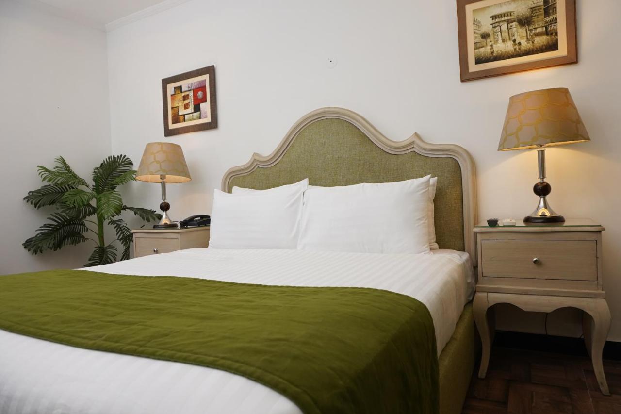 Hotel Oban Лахор Экстерьер фото
