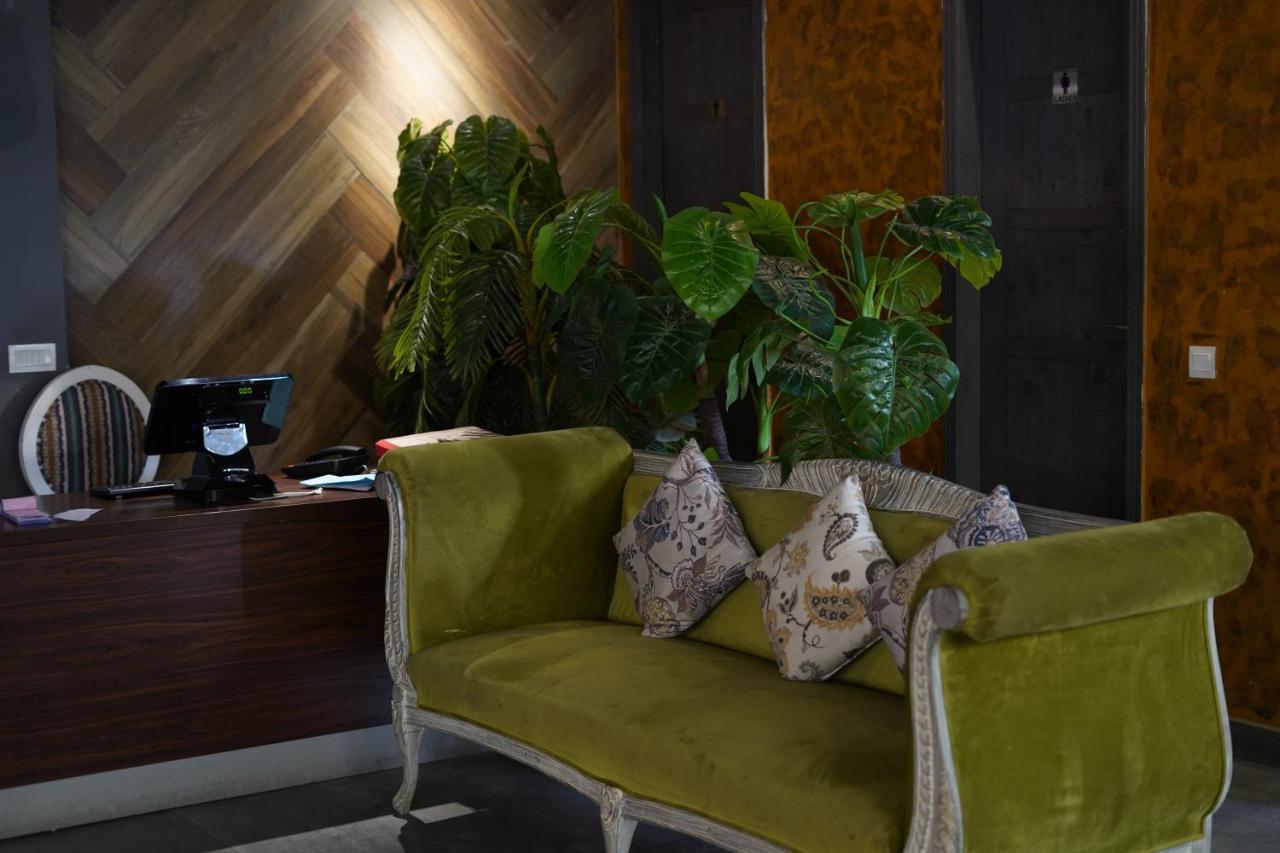 Hotel Oban Лахор Экстерьер фото
